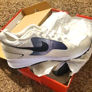 NIKE AIR SKYLON II